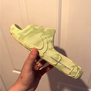 Adidas ADILETTE 22 SLIDES GY1597 Magic Lime St Desert Sand Mens Size 11